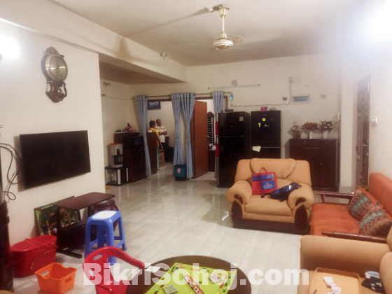 খুলনা সাউথ সেন্ট্রাল রোডে বিলাসবহুল এপার্টমেন্ট বিক্রয়